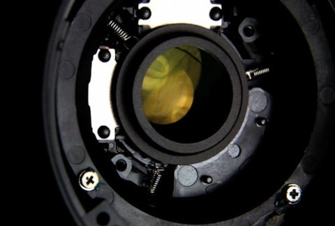 Quá trình phát triển công nghệ ống kính của canon
