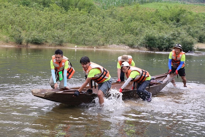 Thử thách tú làn 2016