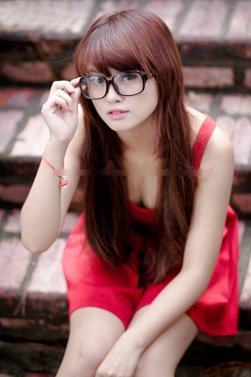5 cô gái xinh đẹp là bản sao hoàn hảo của tâm tít
