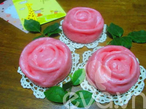 Bánh bao hoa hồng tặng mẹ