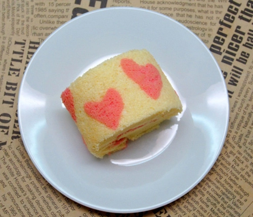 Bánh mì cuộn in hình trái tim thơm ngon đẹp mắt