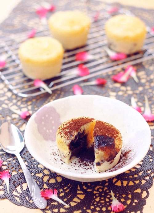 Biến tấu hấp dẫn với bánh lava cupcake