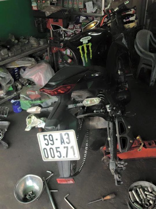 Biker tại sg bị trộm mất z1000 ngay trong nhà