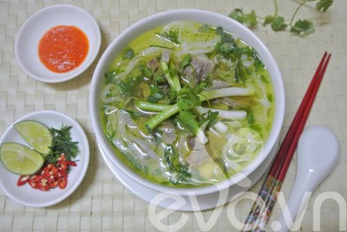 Bún cháo phở cho bữa sáng nào