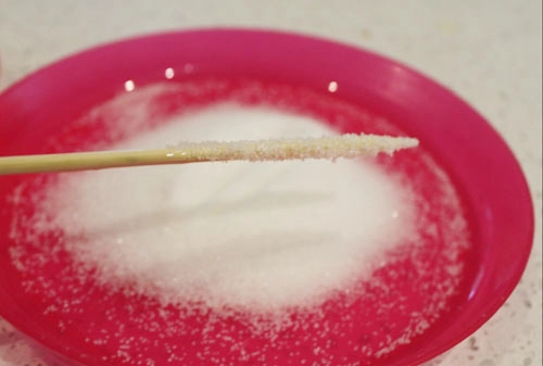 Cách làm kẹo đường cực hay cho bé