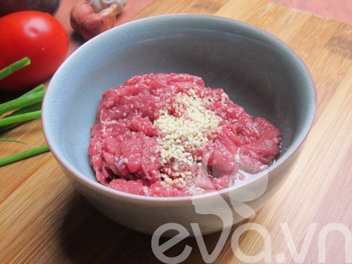 Canh thịt bò nấu dưa chua