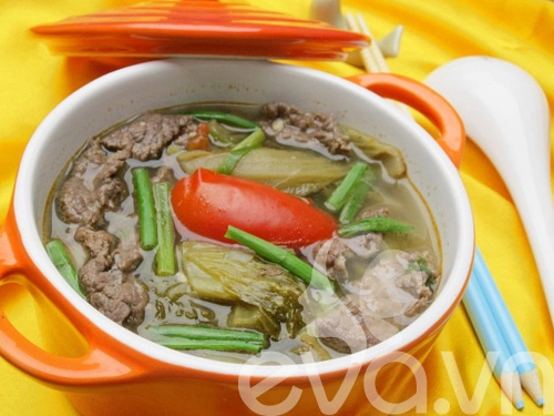 Canh thịt bò nấu dưa chua