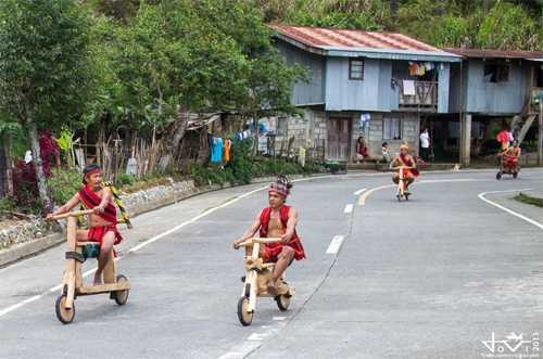 Cuộc đua scooter siêu nguyên thủy