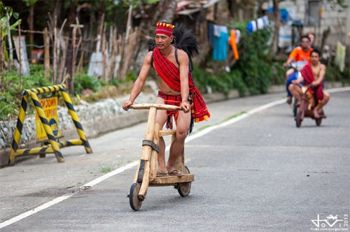 Cuộc đua scooter siêu nguyên thủy