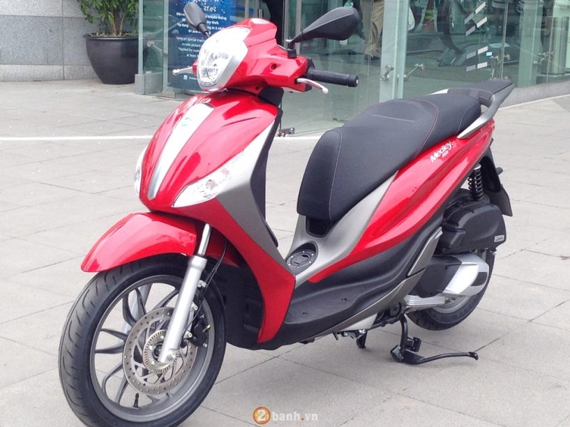 Đánh giá piaggio medley abs - giá xe và chi tiết hình ảnh