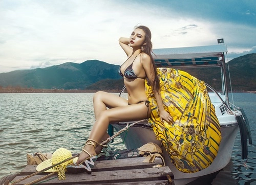 Diện bikini mùa hè đẹp như jenny nguyễn