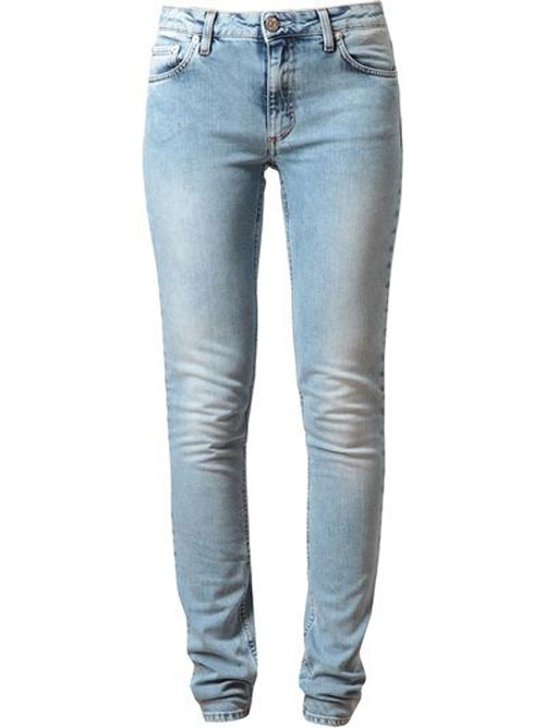 Diện quần jeans chuẩn mực tới công sở