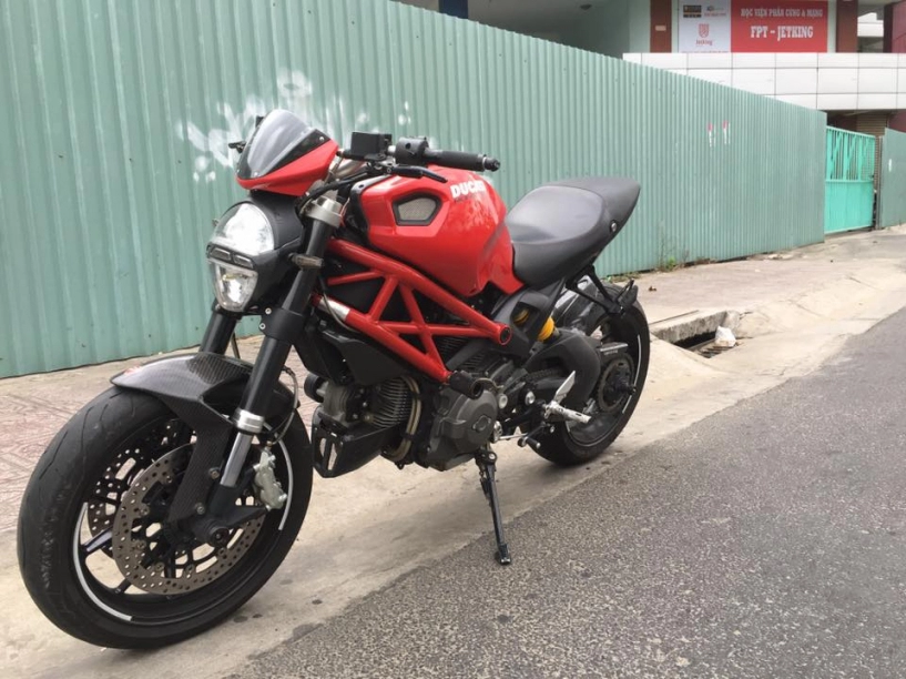 Ducati monster 796 ấn tượng của biker việt