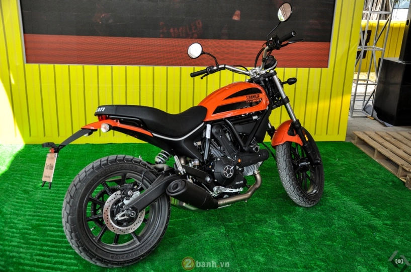 Ducati scrambler nổi bật đầy phong cách tại việt nam motorcycle show 2016