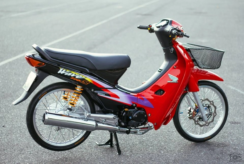 Full bộ ảnh tinh tế về chiếc honda wave s 110 phiên bản red candy