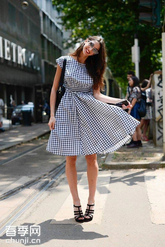 Gingham - họa tiết ô vuông cho nàng nghiện phong cách vintage