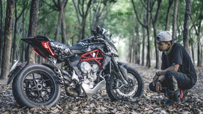 Hàng hiếm mv agusta rivale 800 phiên bản camo cực chất tại sài gòn