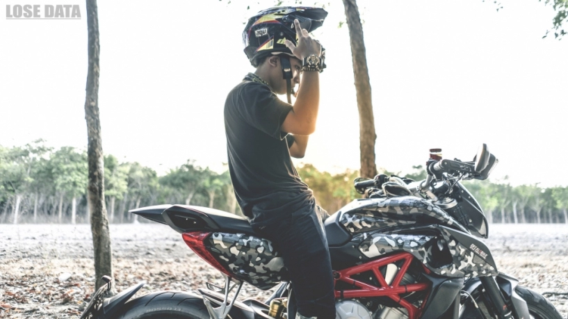 Hàng hiếm mv agusta rivale 800 phiên bản camo cực chất tại sài gòn