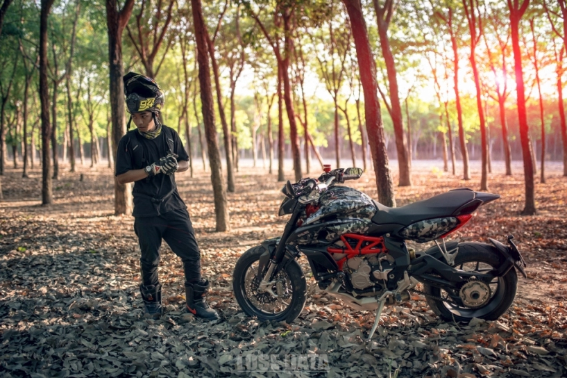 Hàng hiếm mv agusta rivale 800 phiên bản camo cực chất tại sài gòn