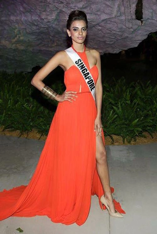 Hoa hậu singapore mặc váy việt nam tại hh hoàn vũ