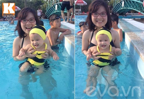 học lỏm mẹ cho con 11 tháng đi bơi