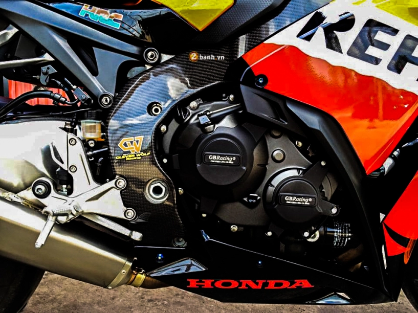 Honda cbr1000rr repsol độ cực chất của superbike