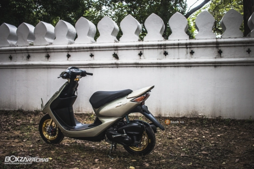 Honda dio z4 đầy phong cách và cá tính của biker thái lan