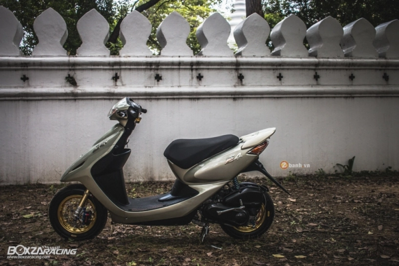 Honda dio z4 đầy phong cách và cá tính của biker thái lan