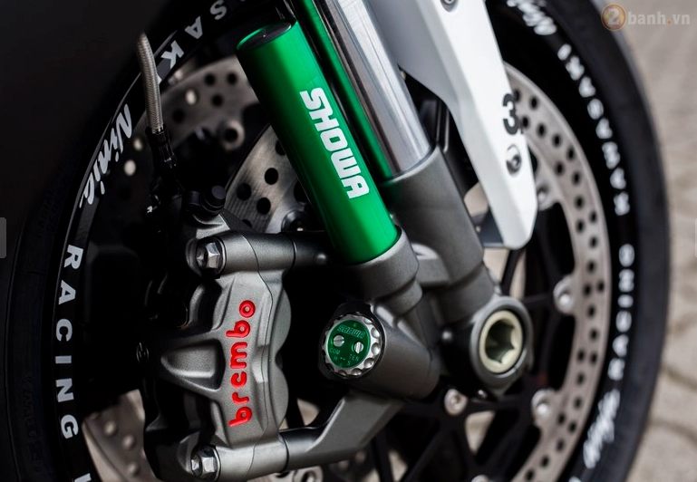 Kawasaki ninja zx-10r 2016 đầy phong cách trong bản độ white matt