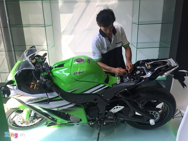 Kawasaki việt nam về việt nam 18 môtô chính hãng