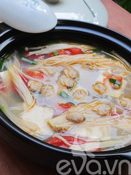 Lạ với canh ngao đậu phụ nấu nấm