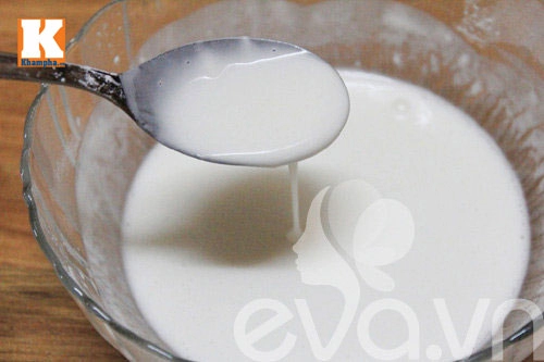 Làm váng sữa cho con trong 15 phút