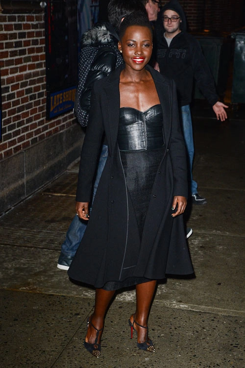 Lupita nyongo lên ngôi nữ hoàng thảm đỏ 2014