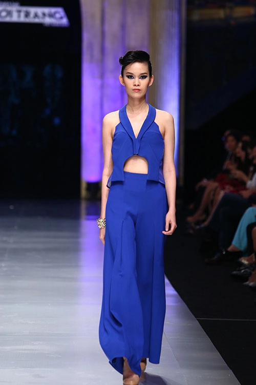 Lý giám tiền lên ngôi quán quân project runway 2014