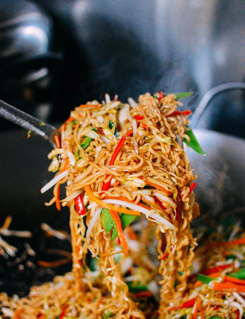 Mì xào thập cẩm ngon ơi là ngon