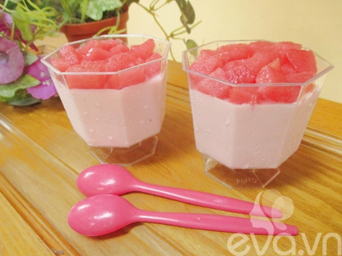 Mousse dưa hấu sữa chua thanh mát