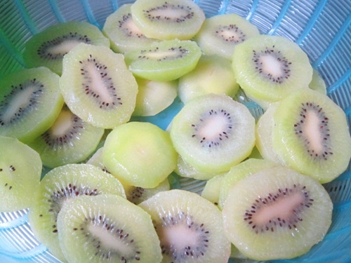 Mứt kiwi chua chua ngòn ngọt đón tết