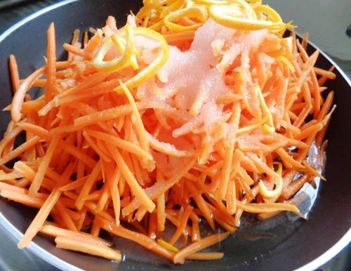 Mứt sợi cà rốt vỏ cam thơm ngon dịp tết