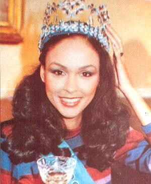 Ngắm 11 vương miện của lịch sử miss world