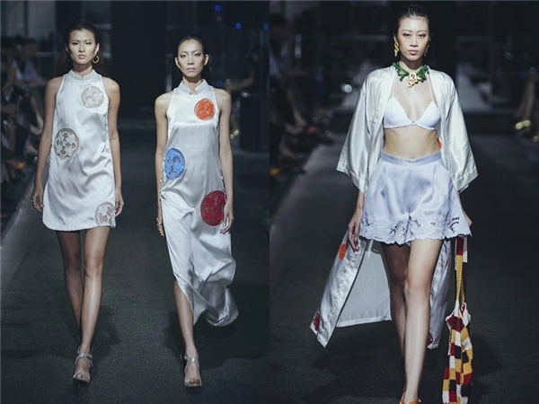 Ngọt ngào khoảnh khắc hồng nhung cùng cặp song sinh catwalk