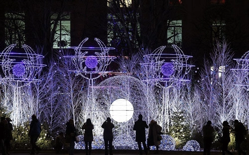 Noel huyền ảo trên đại lộ champs elysees