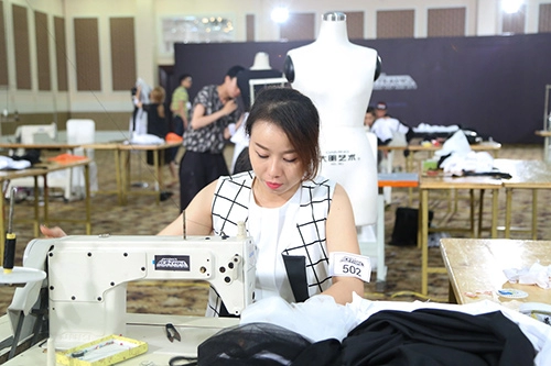 Project runway 2015 thí sinh đấu trí căng thẳng