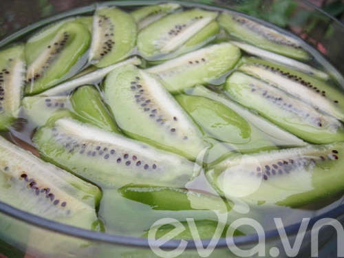 Rảnh rỗi làm mứt kiwi để dành nào