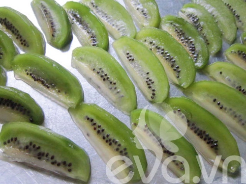 Rảnh rỗi làm mứt kiwi để dành nào