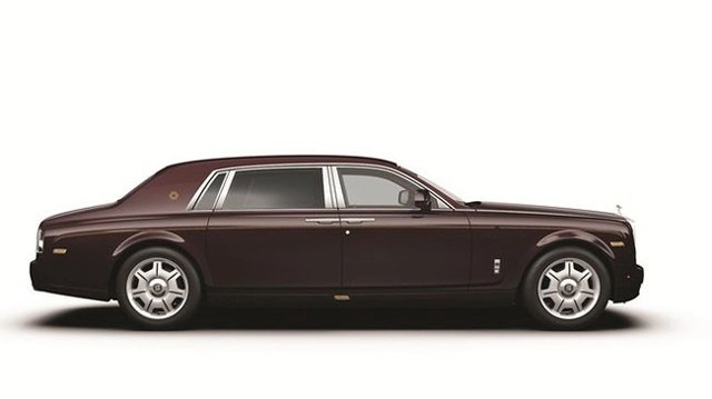 Rolls-royce giới thiệu chiếc xe duy nhất thế giới tại hà nội