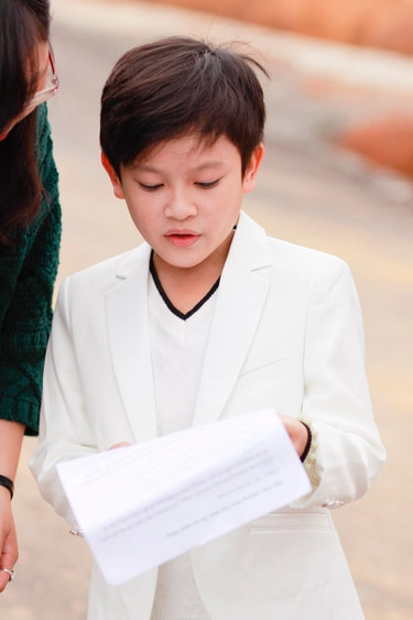 Sao nhí đồ rê mí tụ hội trong gala tết 2014