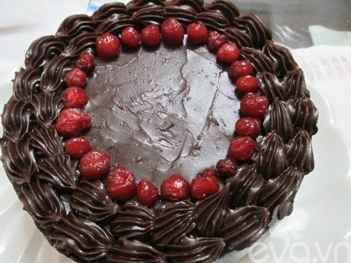 Sinh nhật bằng bánh chocolate kem dừa