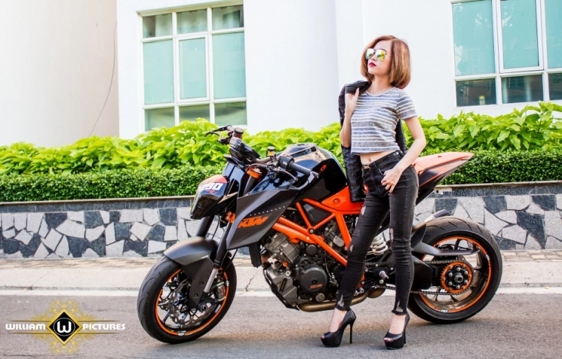 Song mã ktm 1290 super duke r tuyệt đẹp trong bộ ảnh thiên thần và ác quỷ tại việt nam