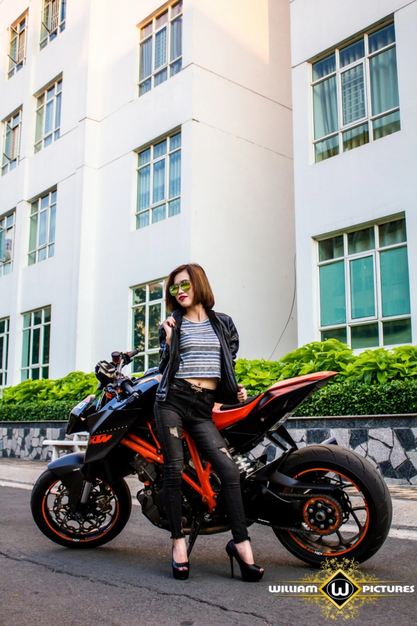 Song mã ktm 1290 super duke r tuyệt đẹp trong bộ ảnh thiên thần và ác quỷ tại việt nam