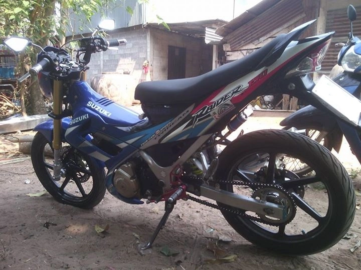 Suzuki raider phong cách nhà quê